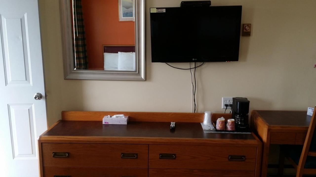 River Mist Inn Sturgeon Falls Екстериор снимка