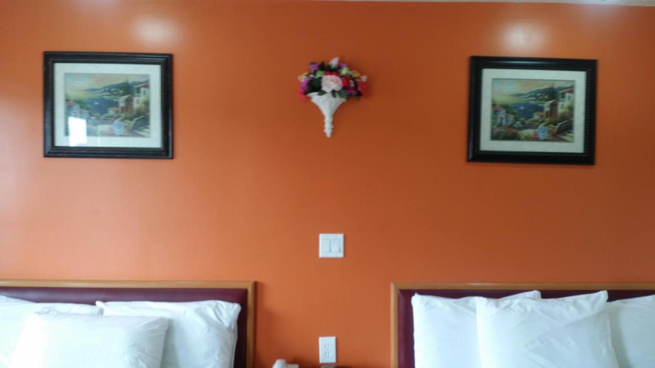 River Mist Inn Sturgeon Falls Екстериор снимка