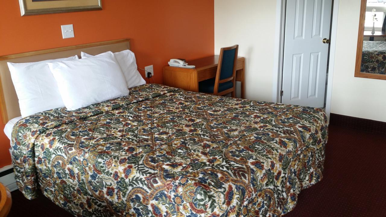 River Mist Inn Sturgeon Falls Екстериор снимка