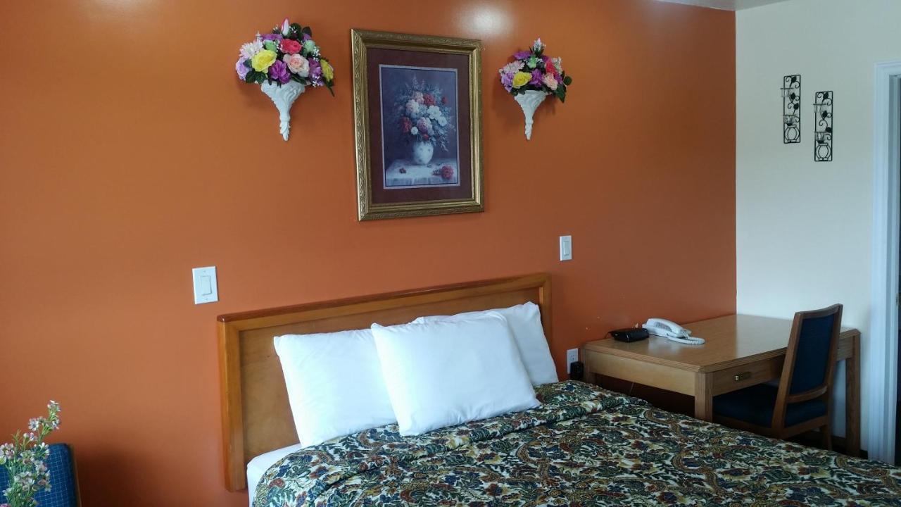 River Mist Inn Sturgeon Falls Екстериор снимка
