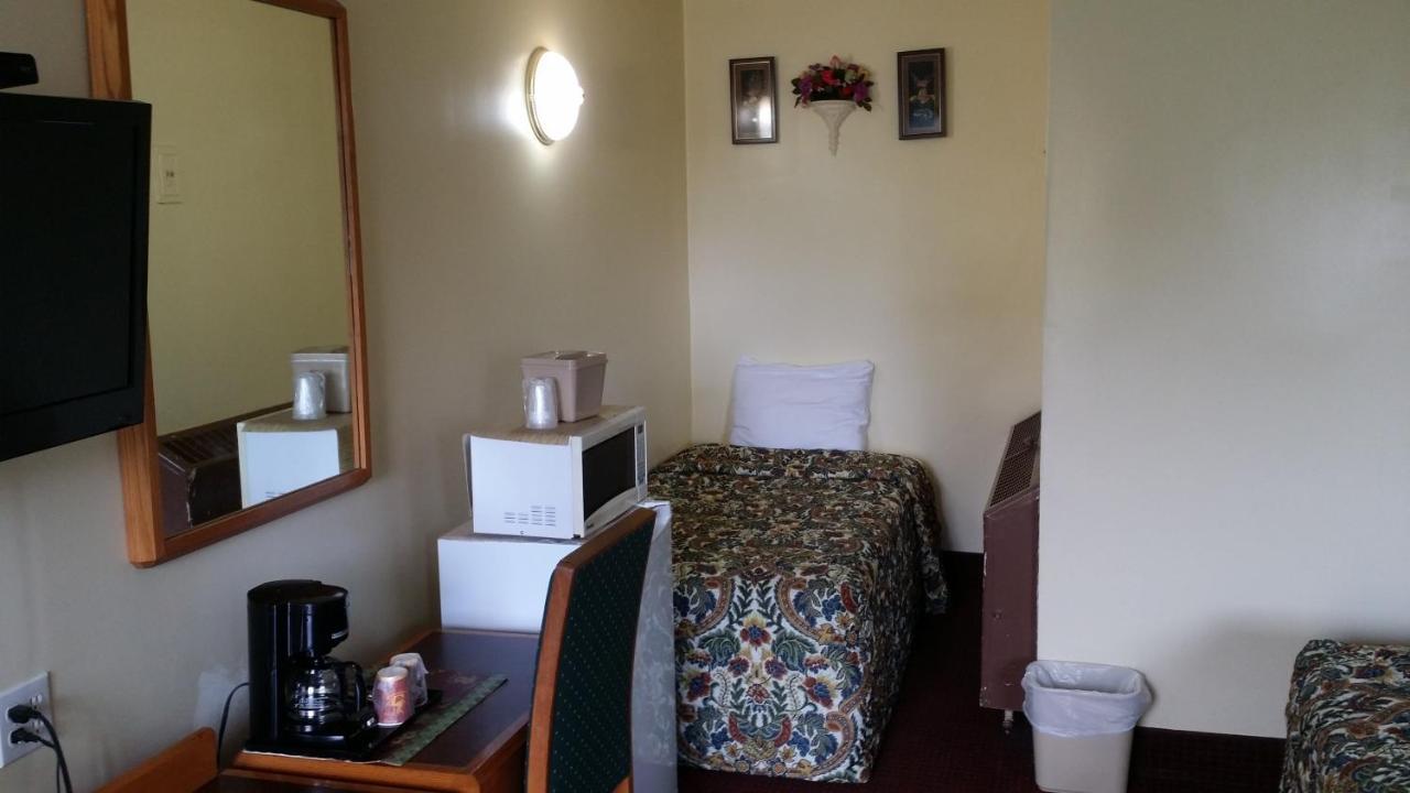 River Mist Inn Sturgeon Falls Екстериор снимка