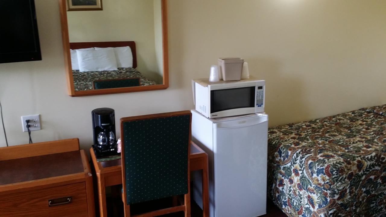 River Mist Inn Sturgeon Falls Екстериор снимка