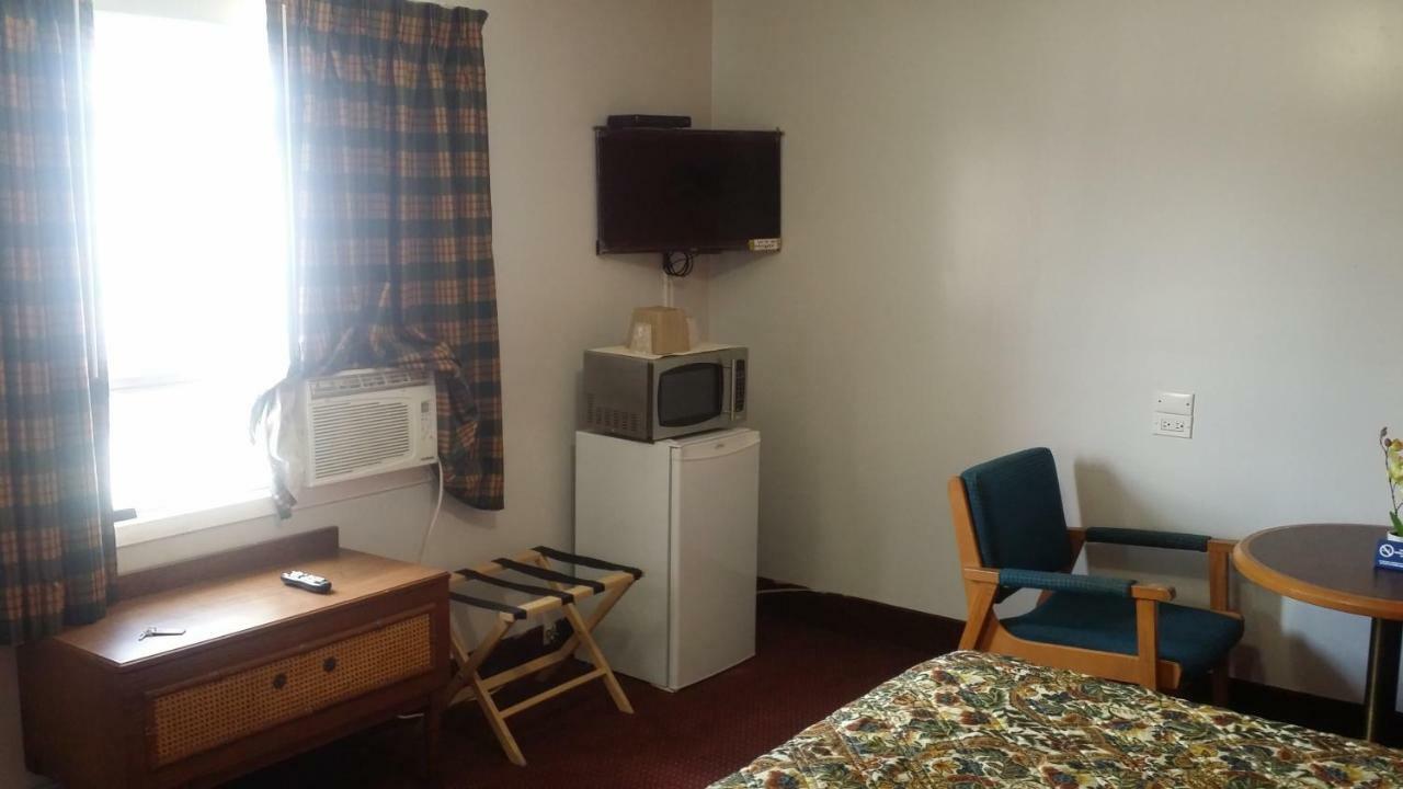 River Mist Inn Sturgeon Falls Екстериор снимка