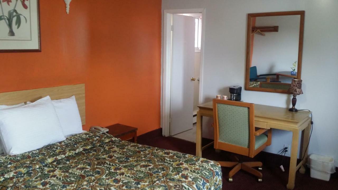 River Mist Inn Sturgeon Falls Екстериор снимка